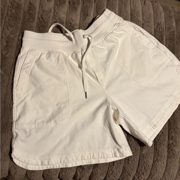 Athleta Farallon Midi Shorts - Picture 3 of 7